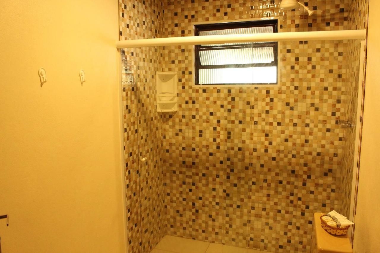 Pousada Tras Os Montes Sao Bento do Sapucai Ngoại thất bức ảnh